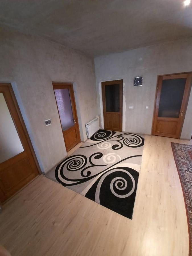 Garni Guesthouse Luaran gambar