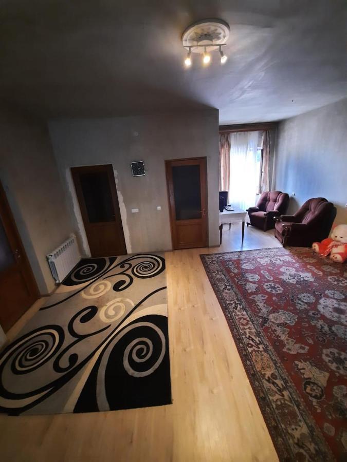 Garni Guesthouse Luaran gambar